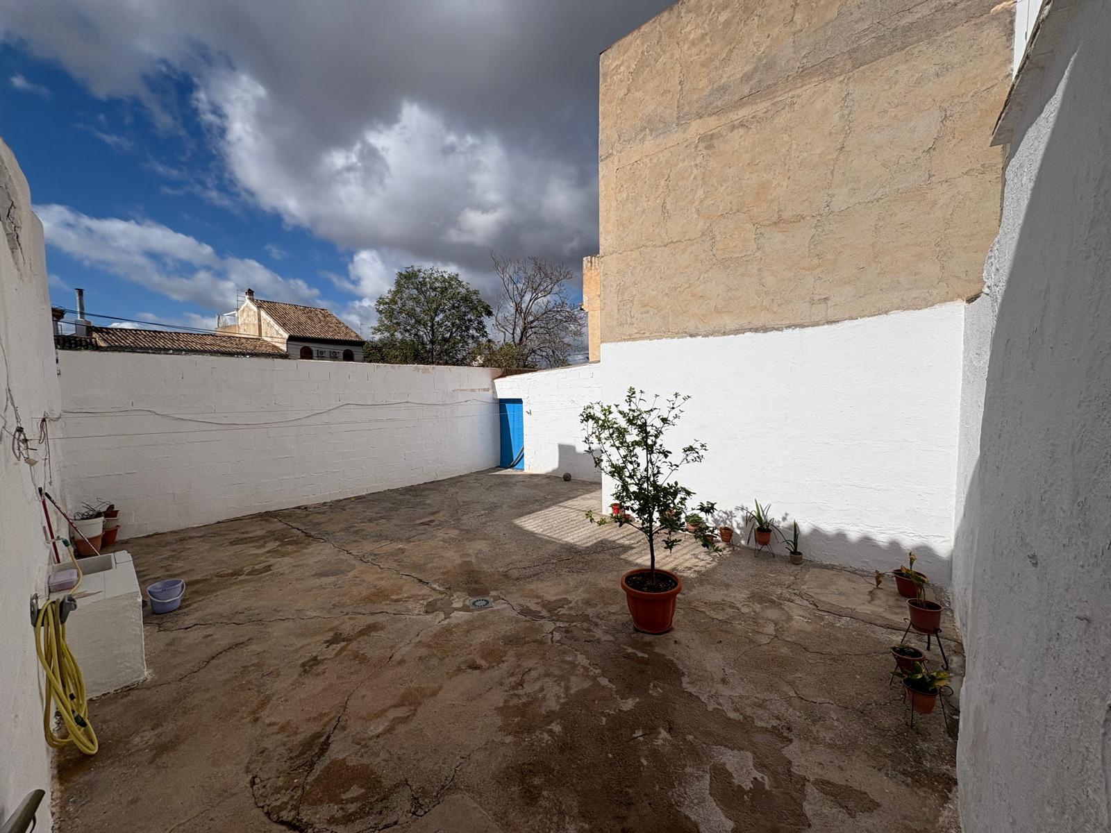 Terreno urbano en venta en La Zubia