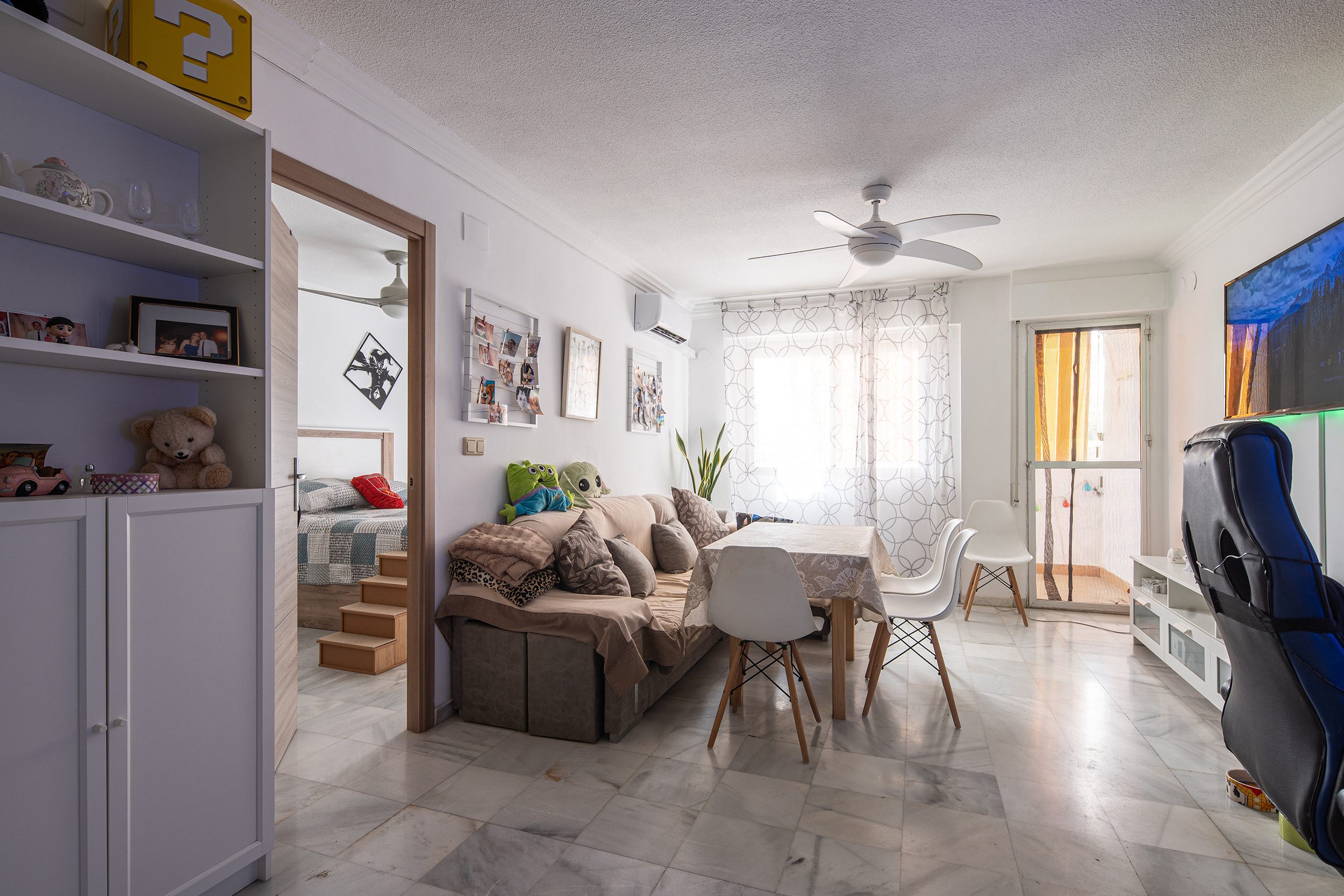 Piso con terraza y vistas rodeado de naturaleza en Cenes de la Vega